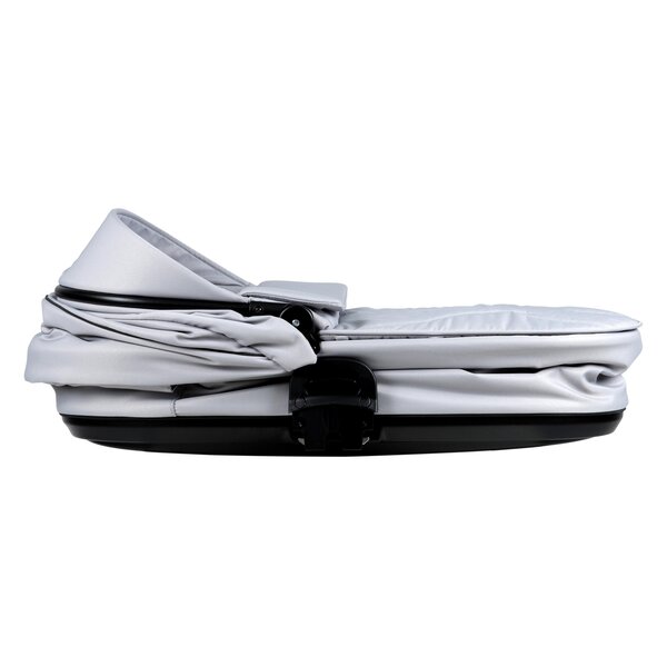 Nordbaby Active Lux vankrikomplekt Gentle Grey, raamiga Chrome Black  - Nordbaby
