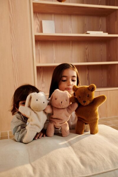 Liewood Honor Bear Hand Puppet Golden caramel - Liewood