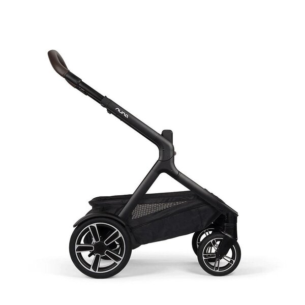 Nuna Demi Next jalutuskäru Chestnut, koos seisulauaga - Nuna