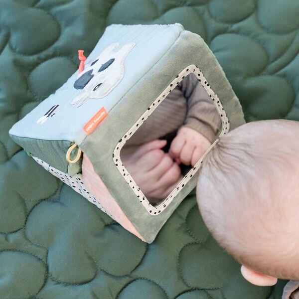 Done by Deer Fold-out sensory mirror Tiny farm - Done by Deer