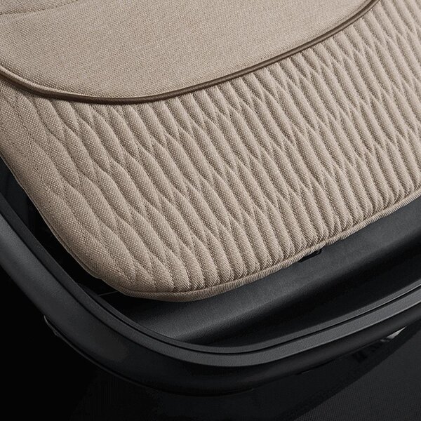 Nuna Demi Next jalutuskäru Cosmopolitan, koos seisulauaga - Nuna